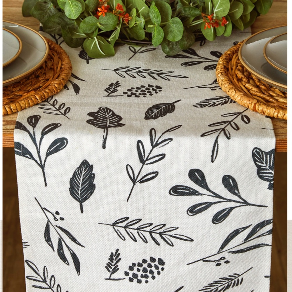 Fall table runner